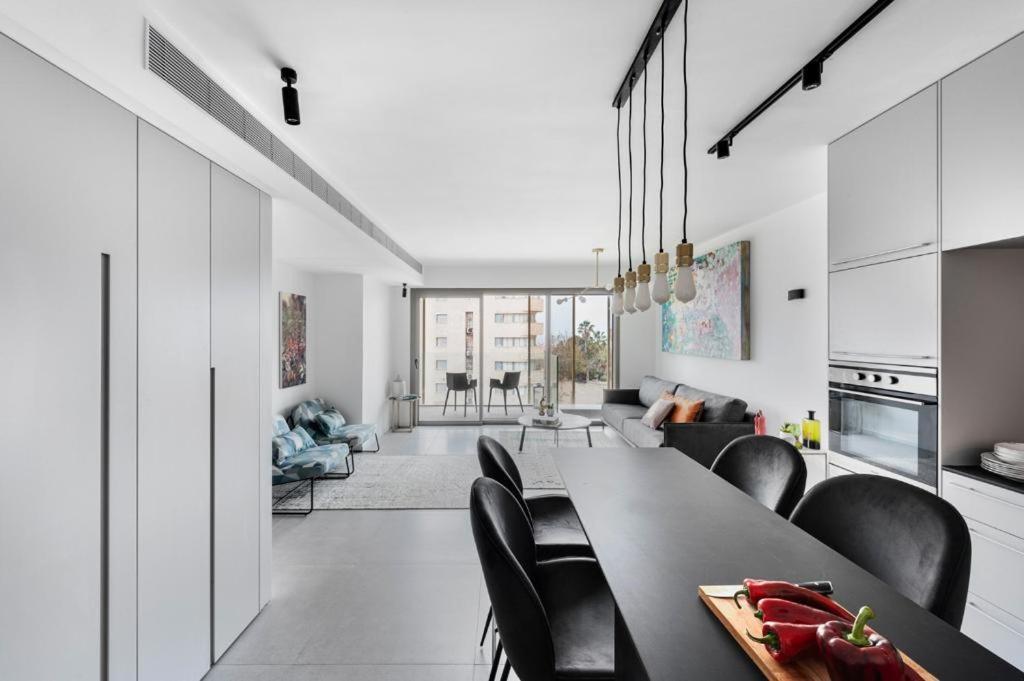 Yefet - By Beach Apartments Tlv Tel Aviv-Jaffa Exterior foto