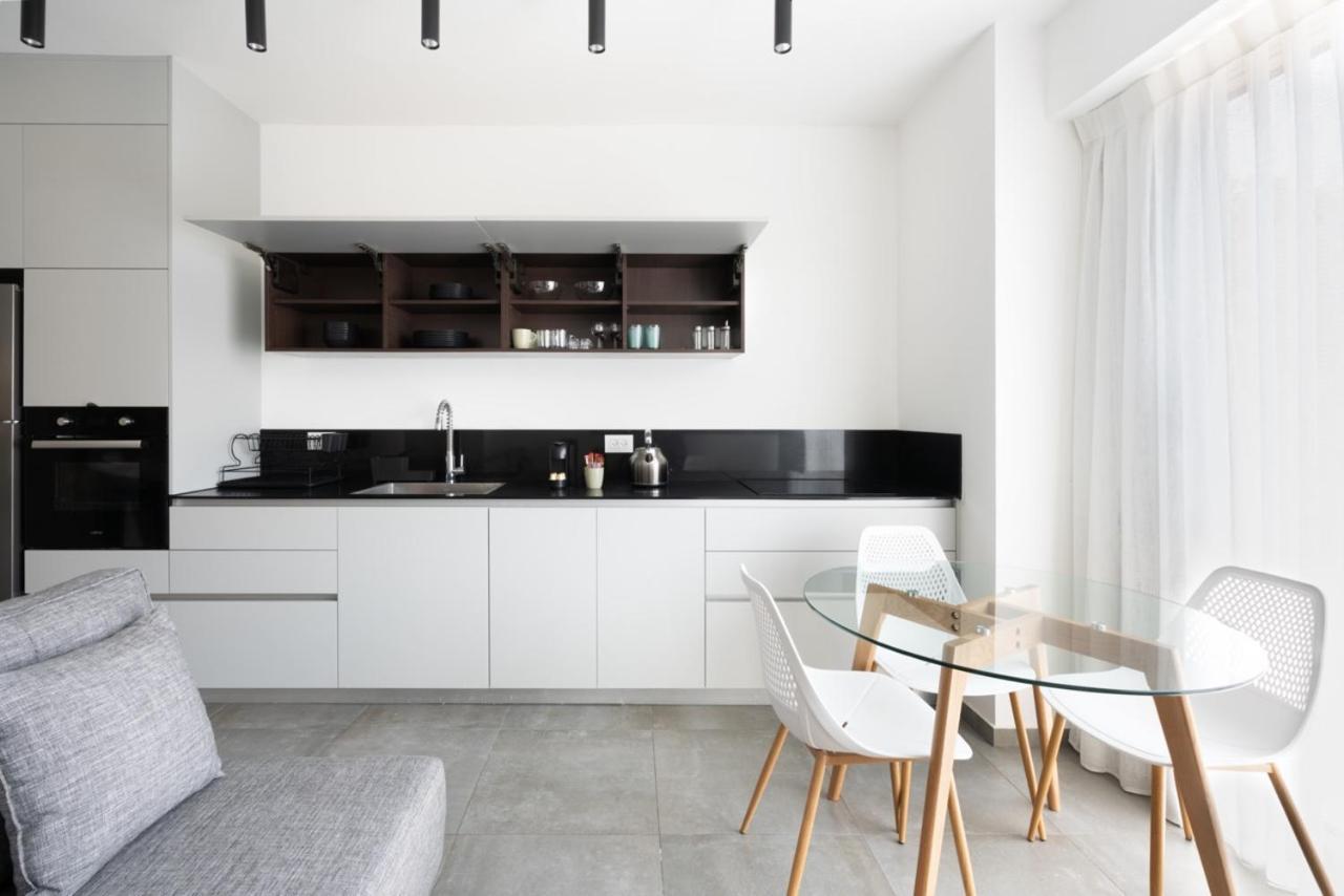 Yefet - By Beach Apartments Tlv Tel Aviv-Jaffa Exterior foto